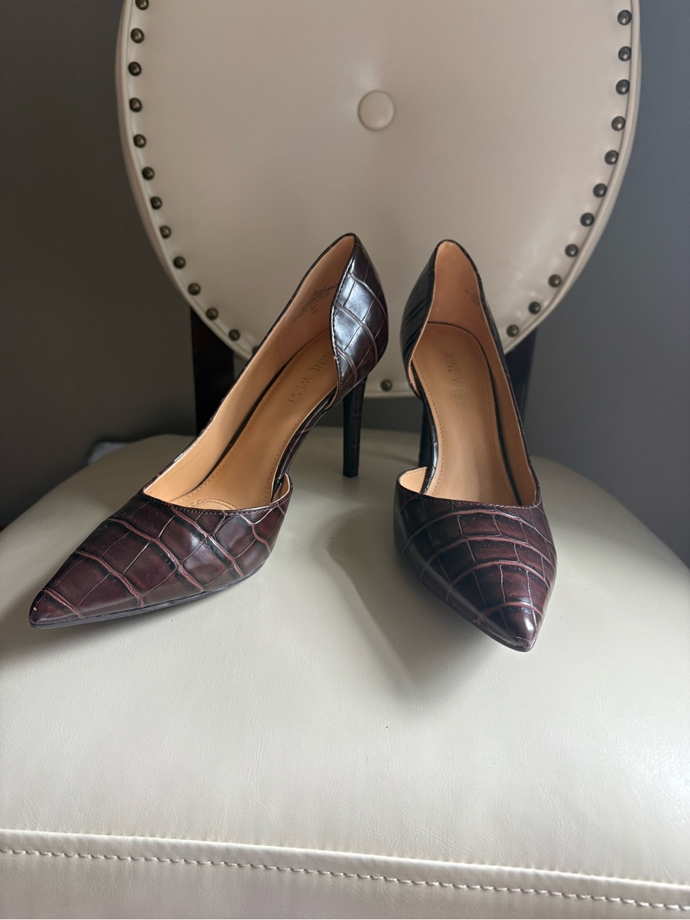 Nine West Brown Croc-Embossed Pointed Toe Stiletto Pumps